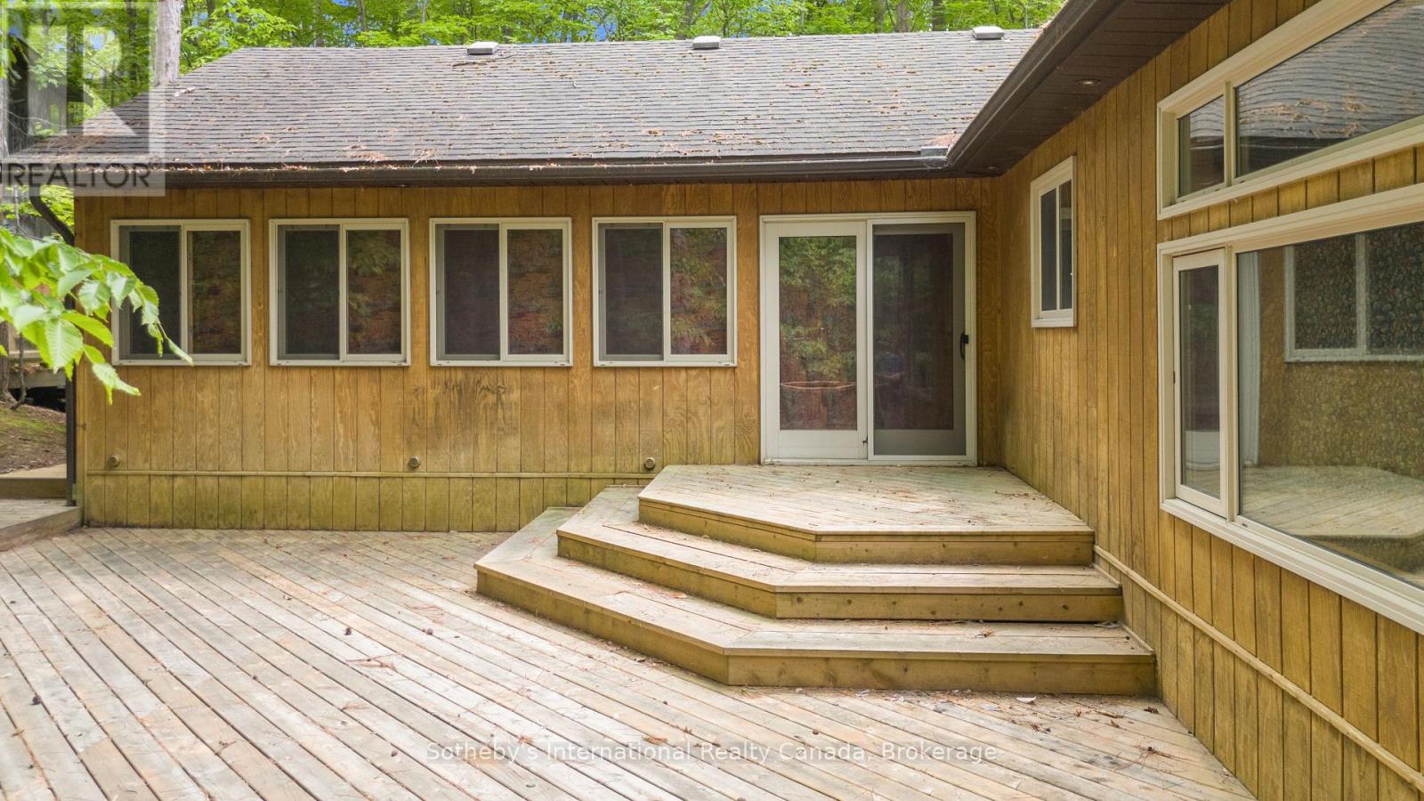 4 Amik Lane, Christian Island 30, Ontario  L9M 0A9 - Photo 16 - S12216392
