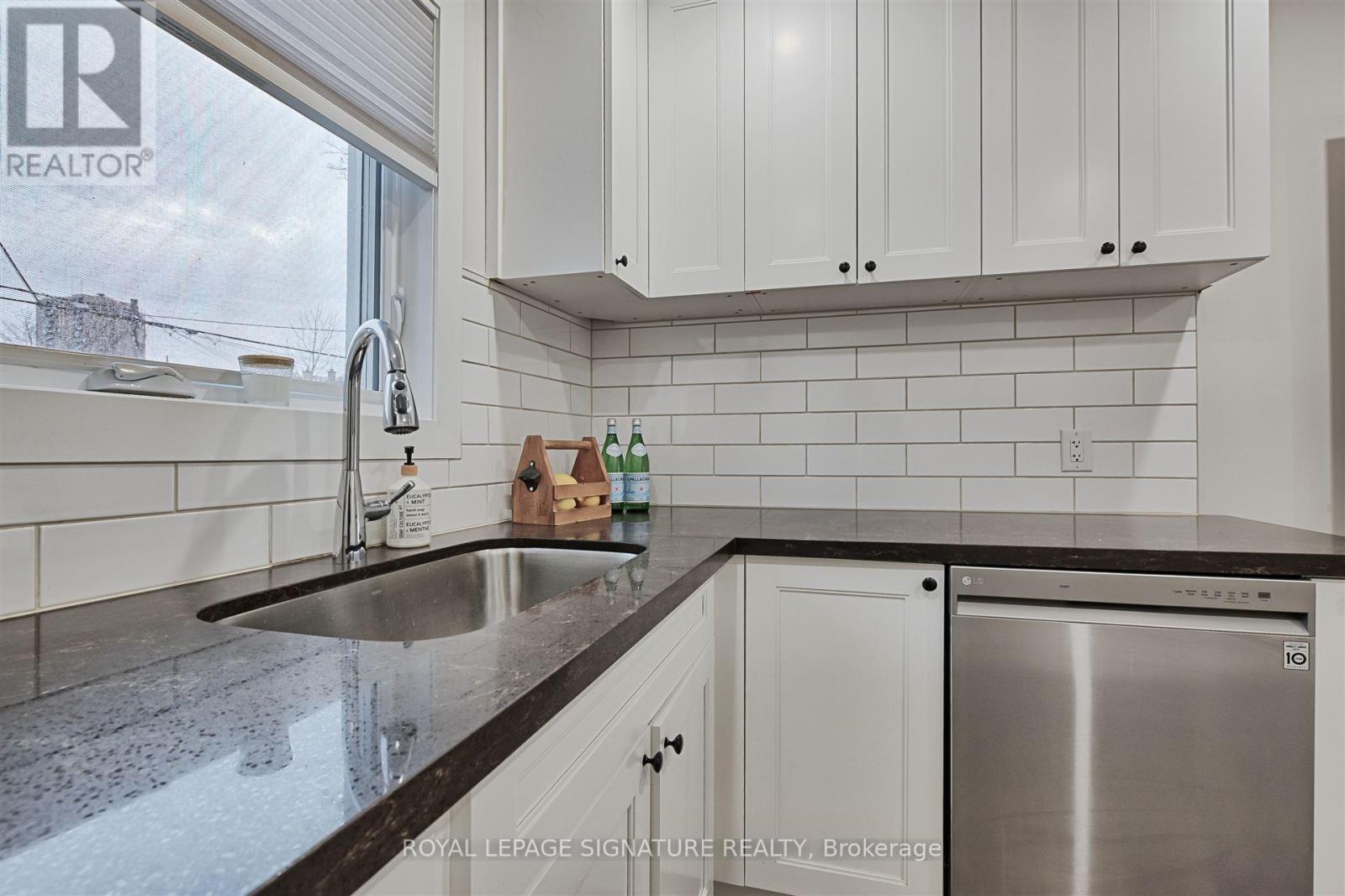 58 Livingstone Avenue, Toronto, Ontario  M6E 2L8 - Photo 14 - W12205012