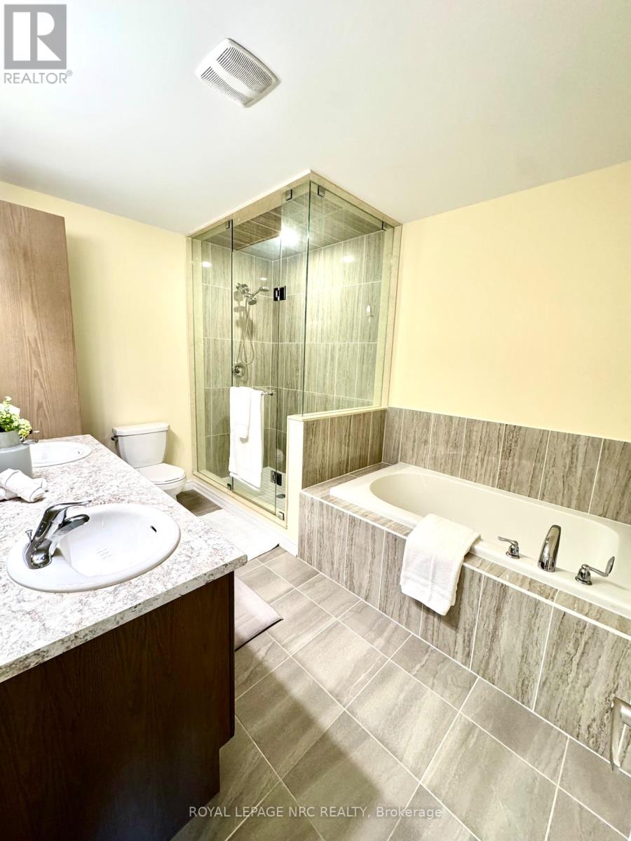 45 Sparkle Drive, Thorold, Ontario  L0S 1A0 - Photo 14 - X12216994