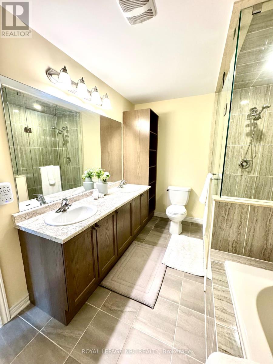 45 Sparkle Drive, Thorold, Ontario  L0S 1A0 - Photo 16 - X12216994