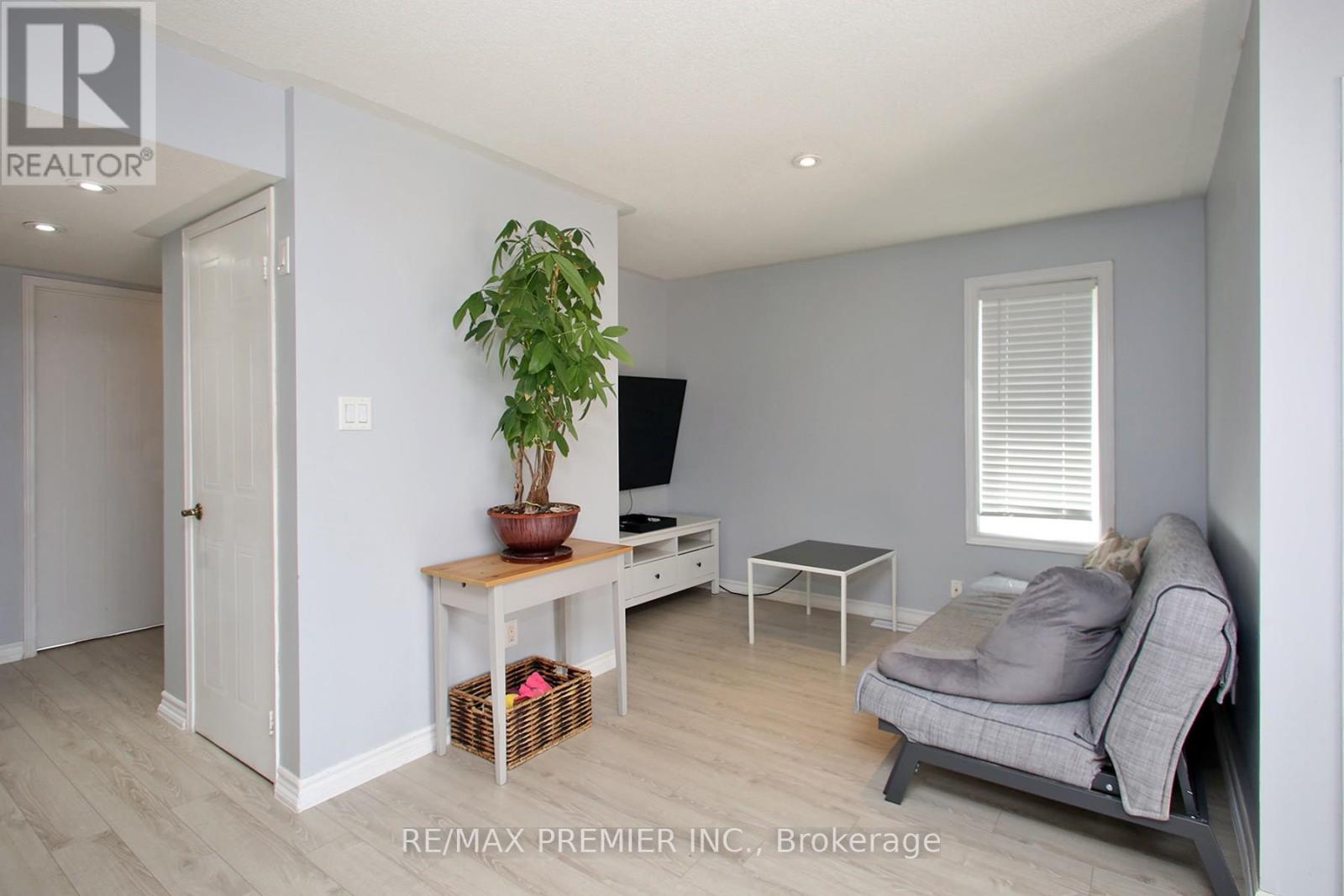 37 - 45 Bristol Road E, Mississauga (Hurontario), Ontario  L4Z 3P5 - Photo 15 - W12215761