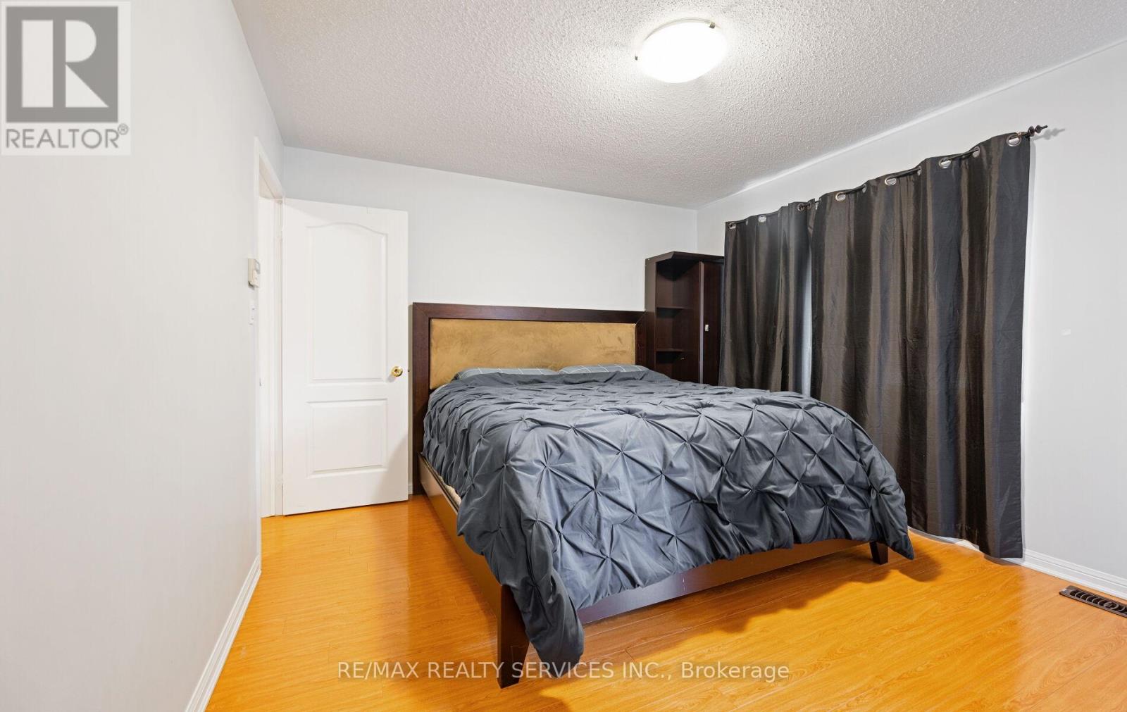 69 Decker Hollow Circle, Brampton (Credit Valley), Ontario  L6X 0L5 - Photo 30 - W12215482