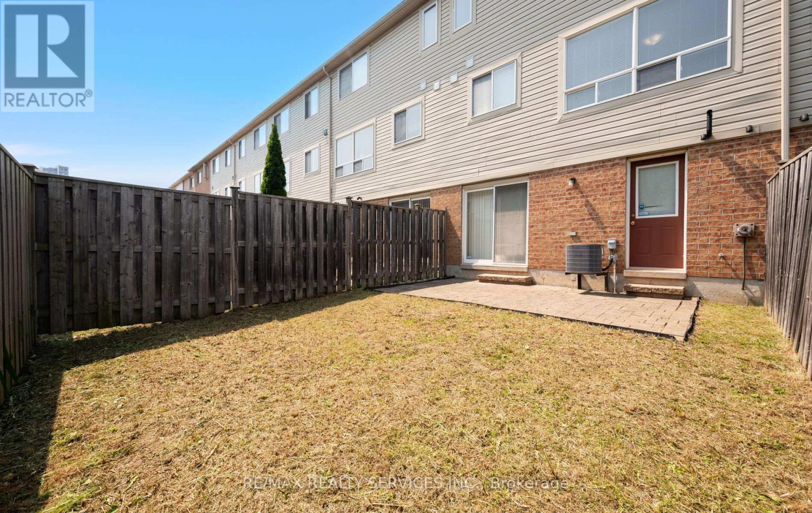 69 Decker Hollow Circle, Brampton (Credit Valley), Ontario  L6X 0L5 - Photo 48 - W12215482