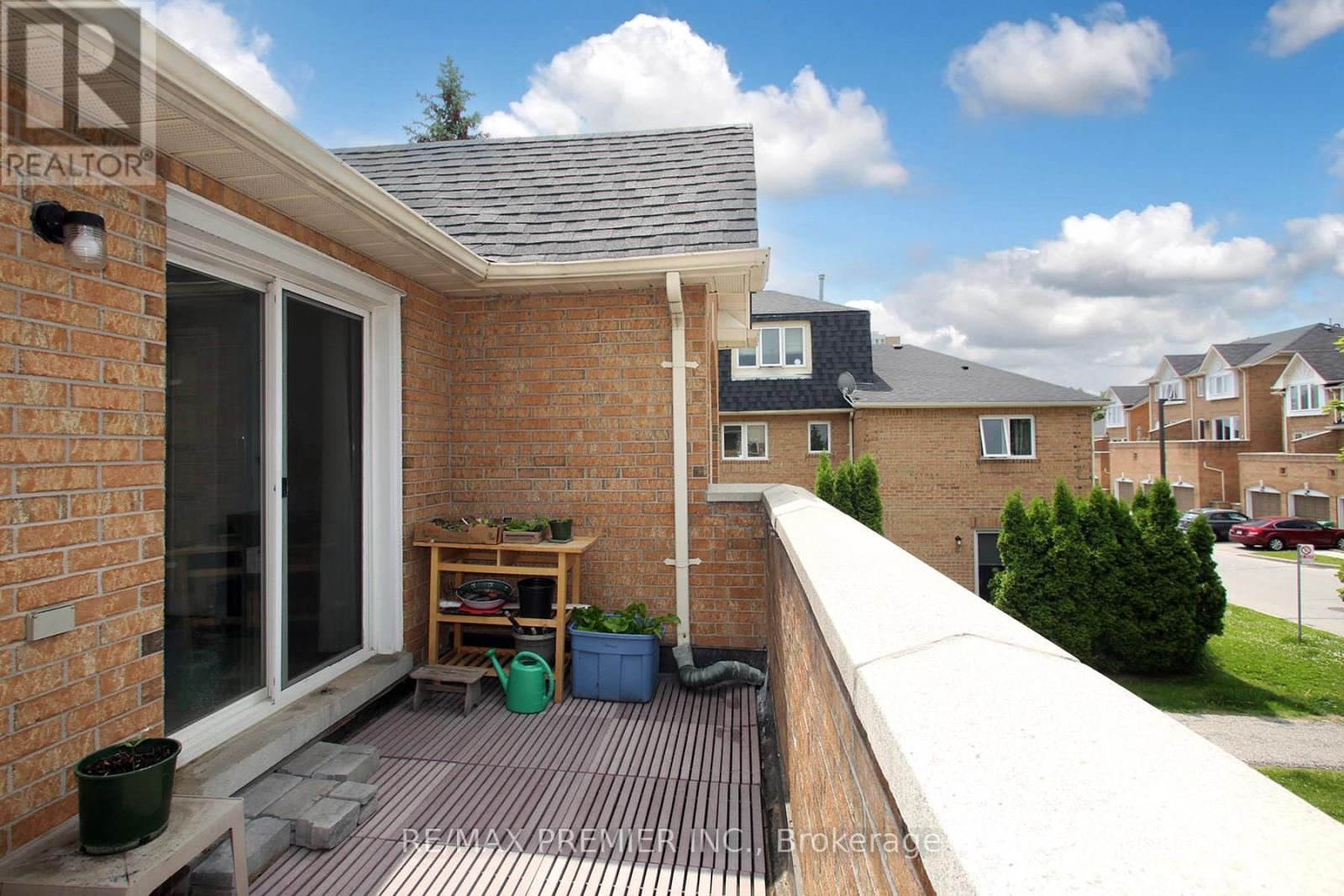 37 - 45 Bristol Road E, Mississauga (Hurontario), Ontario  L4Z 3P5 - Photo 21 - W12215761
