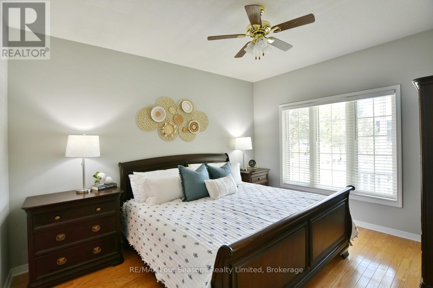 46 William Avenue, Wasaga Beach, Ontario  L9Z 2X3 - Photo 29 - S12216992