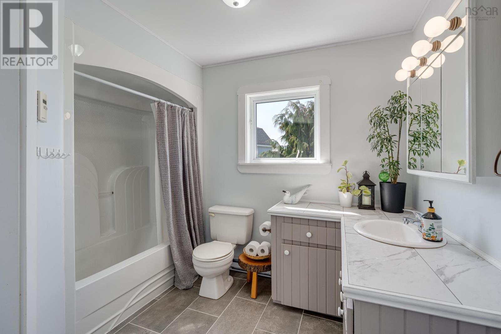 59 Lake Darling Road, Darlings Lake, Nova Scotia  B5A 5L1 - Photo 3 - 202509422