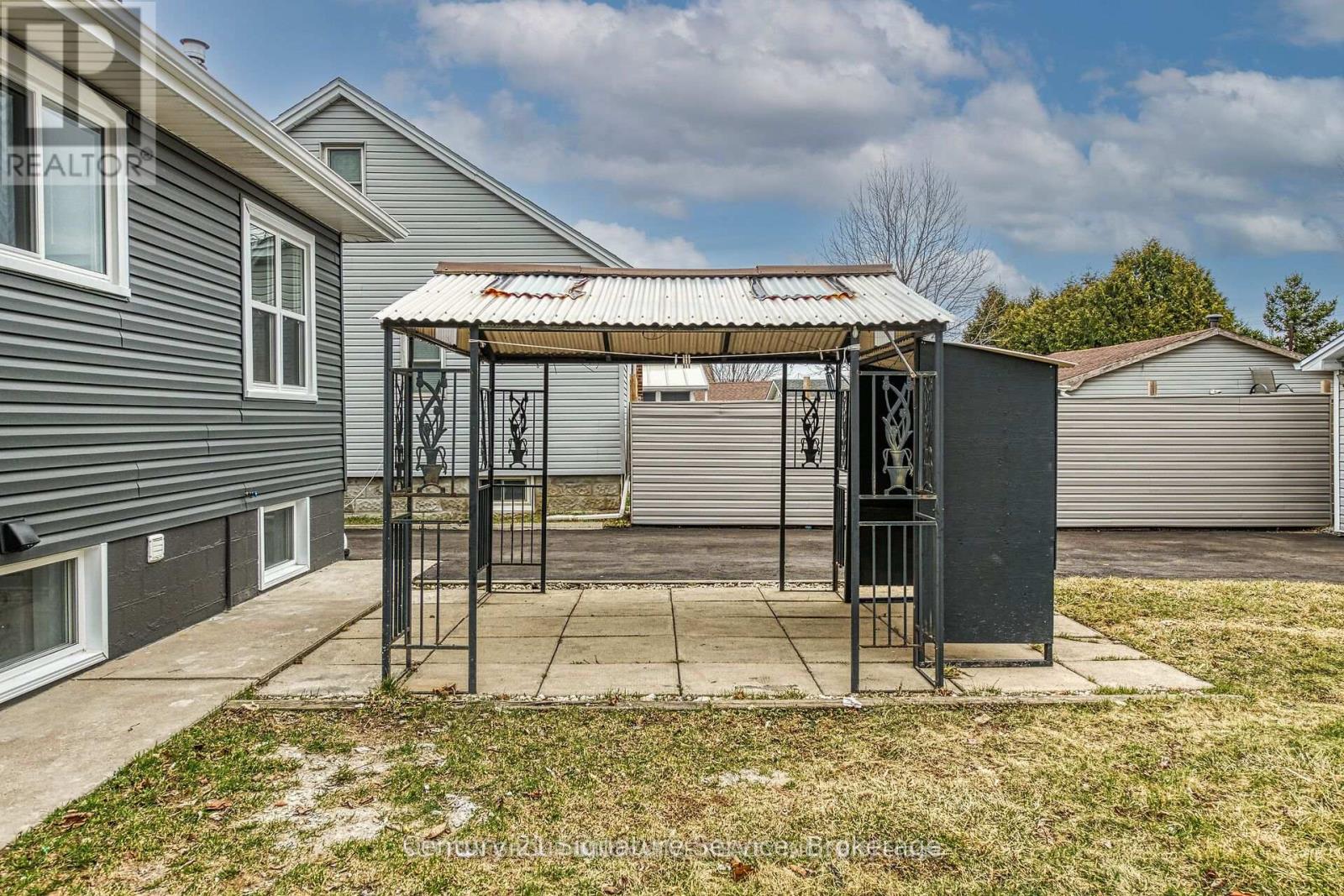 346 Pottruff Road N, Hamilton, Ontario  L8H 2M4 - Photo 19 - X12202093