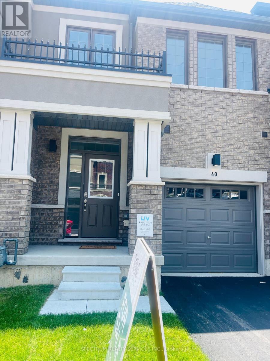 40 - 620 COLBORNE STREET, Brantford, Ontario