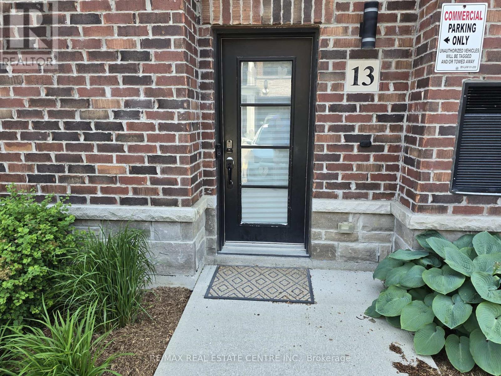 13 - 219 Dundas Street E, Hamilton, Ontario  L8B 1V9 - Photo 4 - X12215230