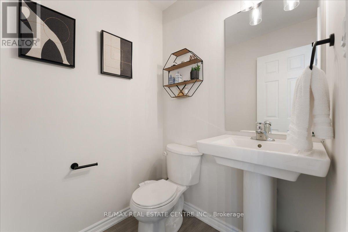 13 - 219 Dundas Street E, Hamilton, Ontario  L8B 1V9 - Photo 25 - X12215230