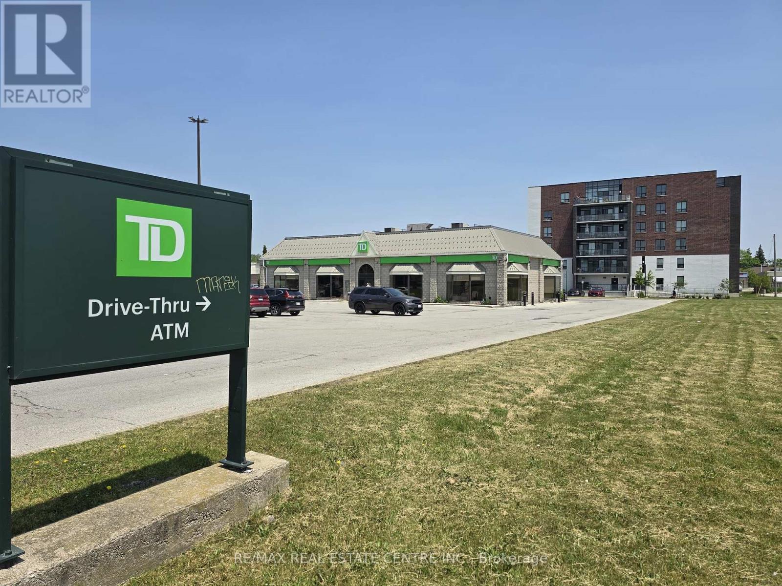 13 - 219 Dundas Street E, Hamilton, Ontario  L8B 1V9 - Photo 40 - X12215230