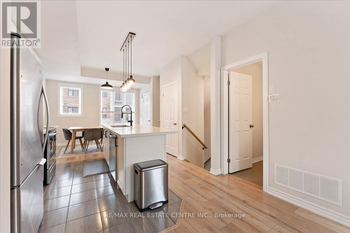 13 - 219 Dundas Street E, Hamilton, Ontario  L8B 1V9 - Photo 9 - X12215230