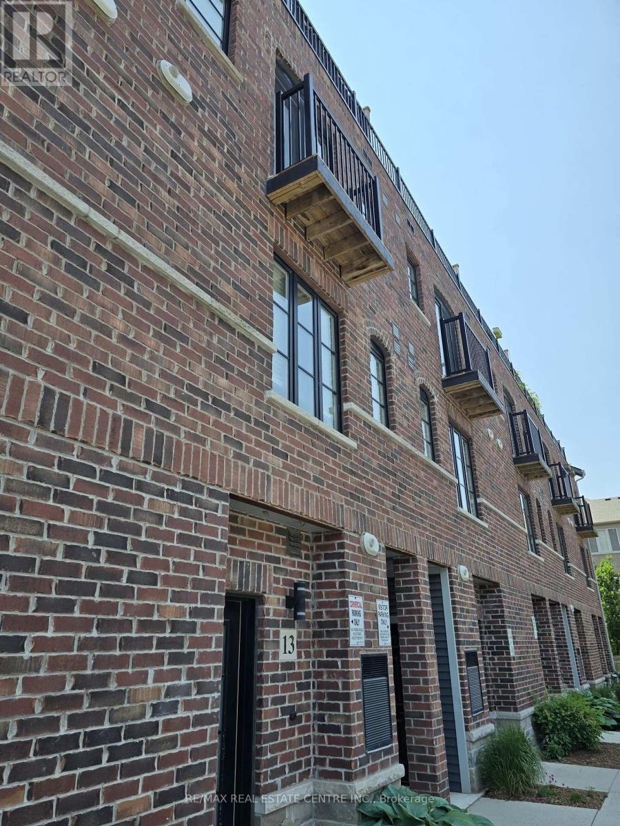 13 - 219 Dundas Street E, Hamilton, Ontario  L8B 1V9 - Photo 5 - X12215230
