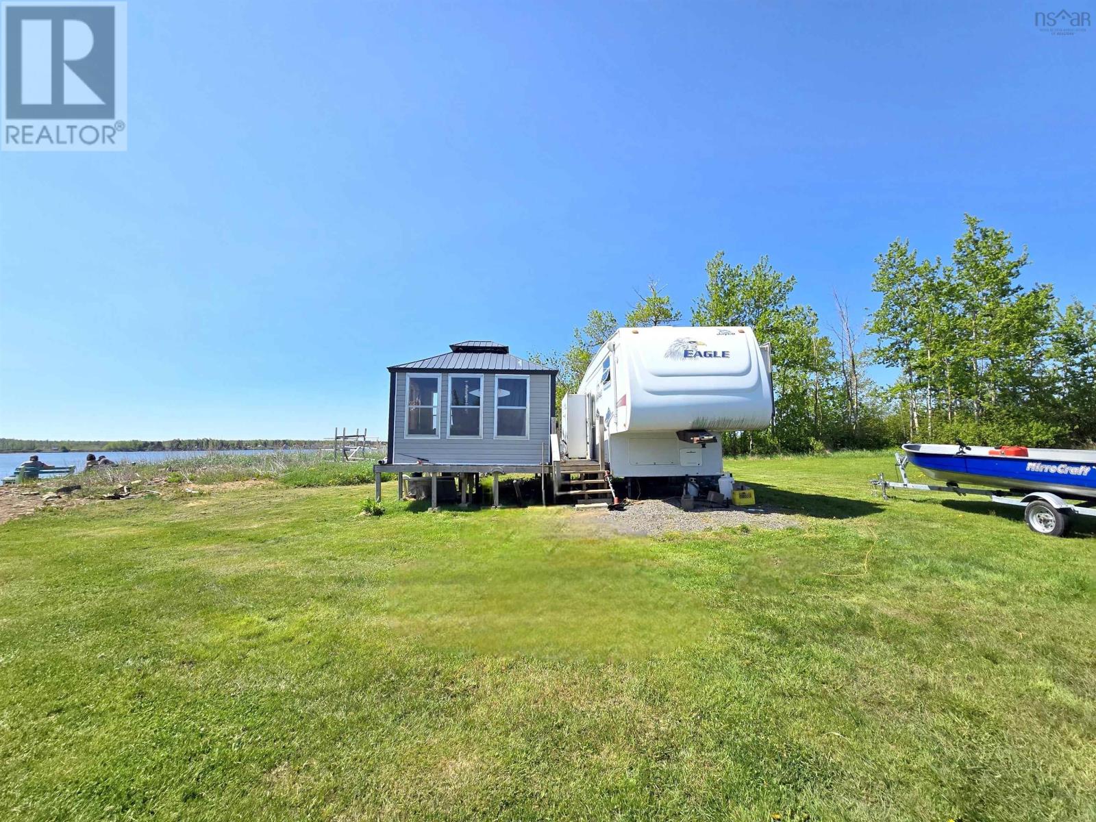 Property at 51 Marshview Road image 1