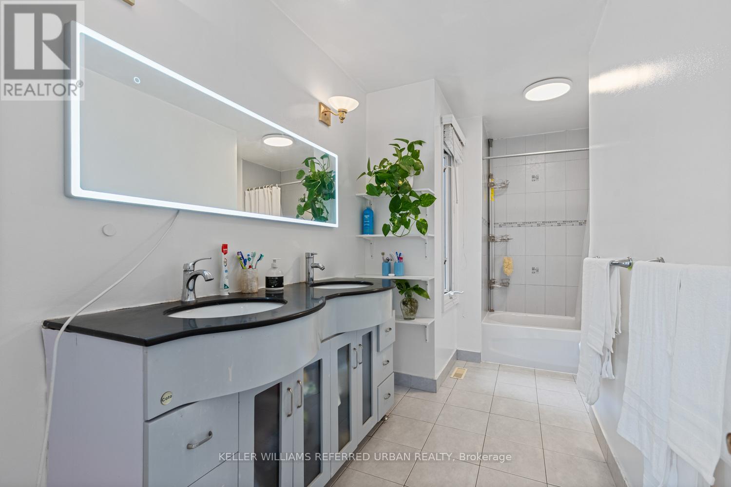 4 Saddletree Drive, Toronto, Ontario  M2H 3L3 - Photo 22 - C12215039