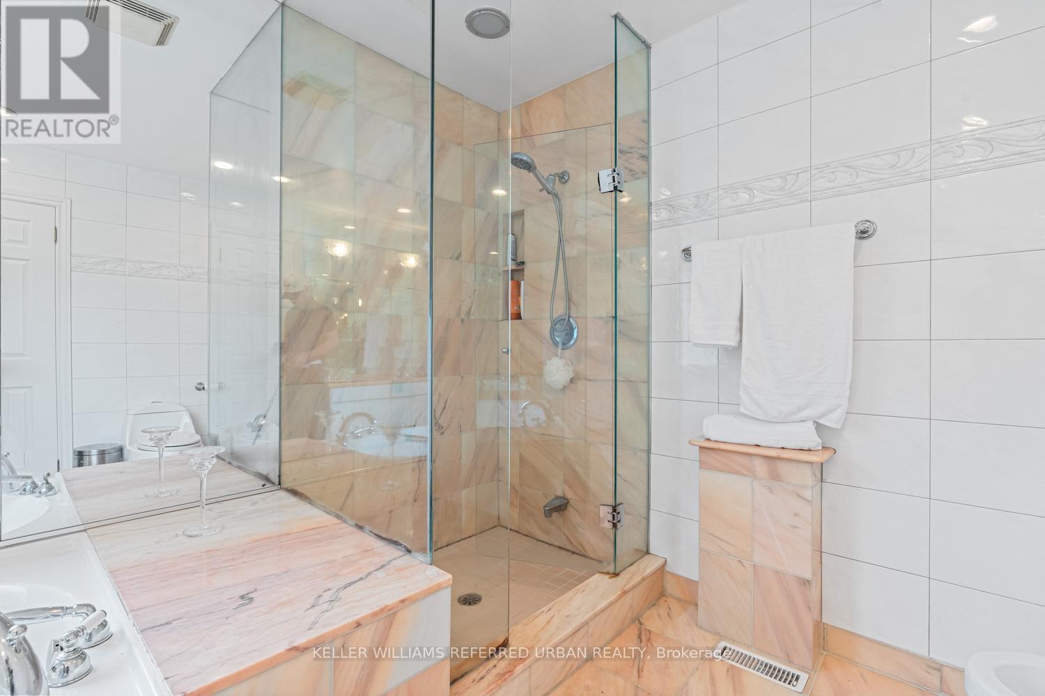 4 Saddletree Drive, Toronto, Ontario  M2H 3L3 - Photo 16 - C12215039