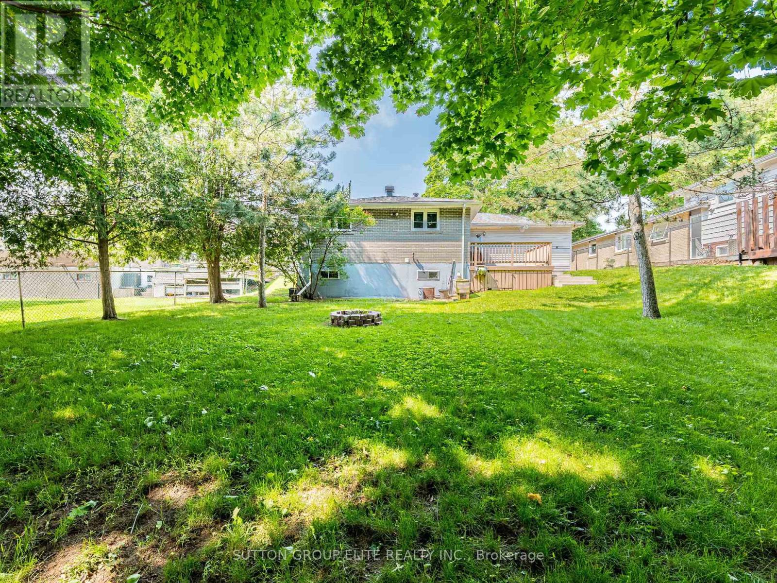 19 Joycelyn Crescent, Halton Hills, Ontario  L7G 2S5 - Photo 48 - W12130751