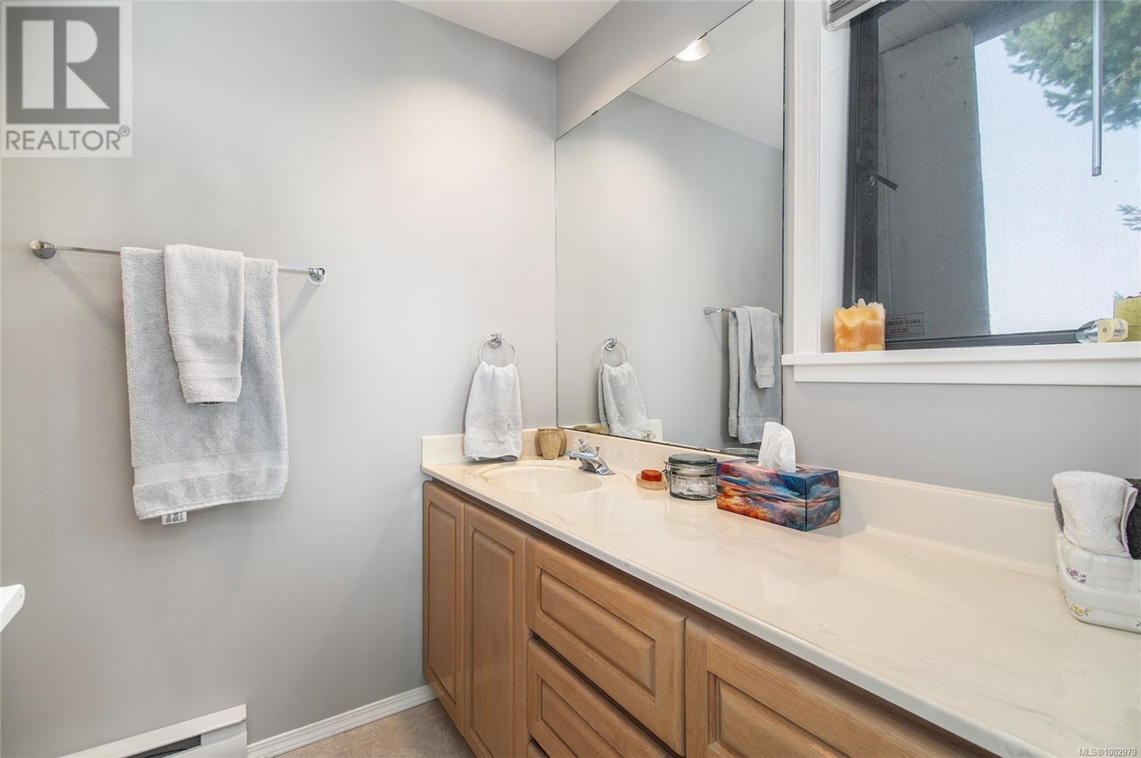 751 Noble Rd, Quadra Island, British Columbia  V0P 1N0 - Photo 27 - 1002979
