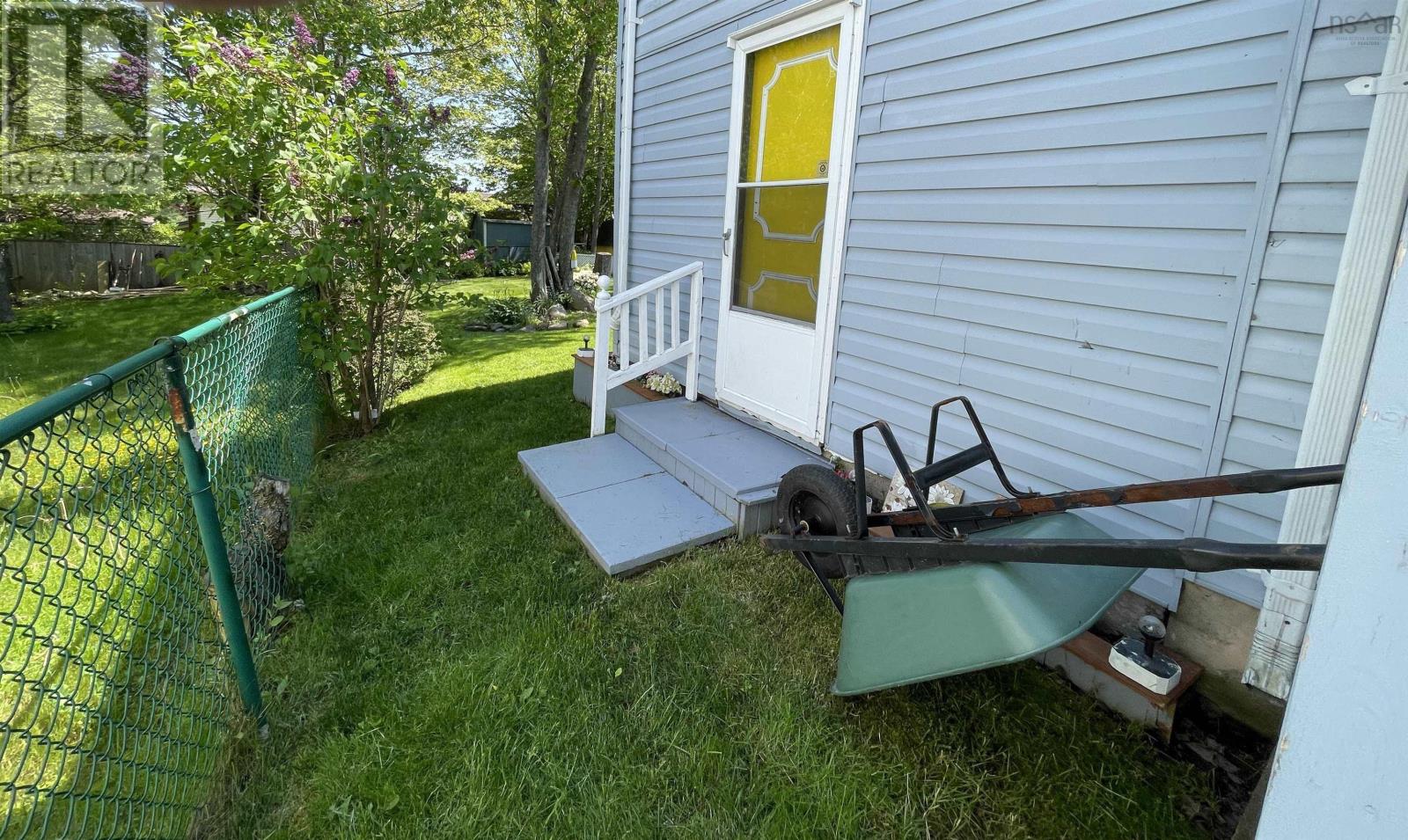 61 Portland Estates Blvd West, Dartmouth, Nova Scotia  B2W 6E5 - Photo 36 - 202514384
