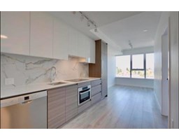 1202 10626 CITY PARKWAY, Surrey, British Columbia