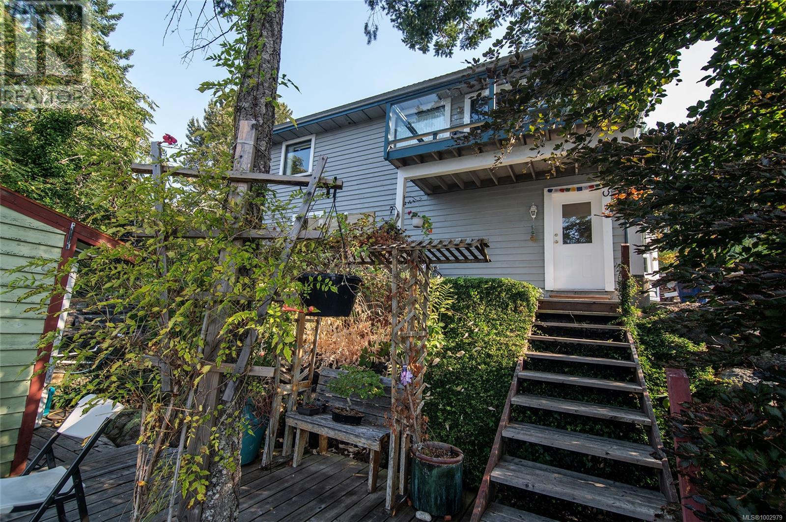 751 Noble Rd, Quadra Island, British Columbia  V0P 1N0 - Photo 65 - 1002979