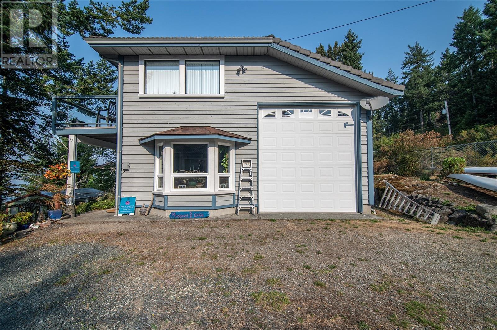 751 Noble Rd, Quadra Island, British Columbia  V0P 1N0 - Photo 4 - 1002979