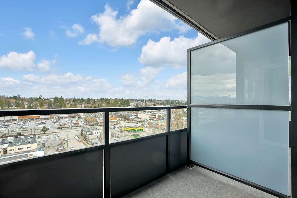 1202 10626 City Parkway, Surrey, British Columbia  V3T 0S3 - Photo 14 - R3013751