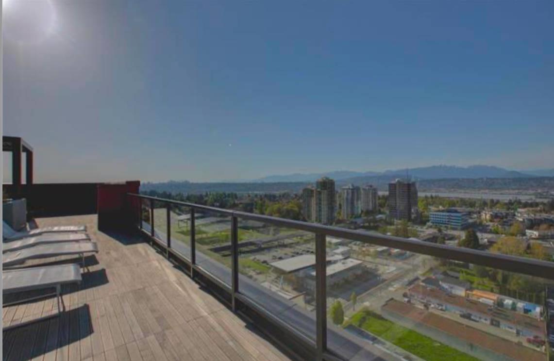 1202 10626 City Parkway, Surrey, British Columbia  V3T 0S3 - Photo 16 - R3013751