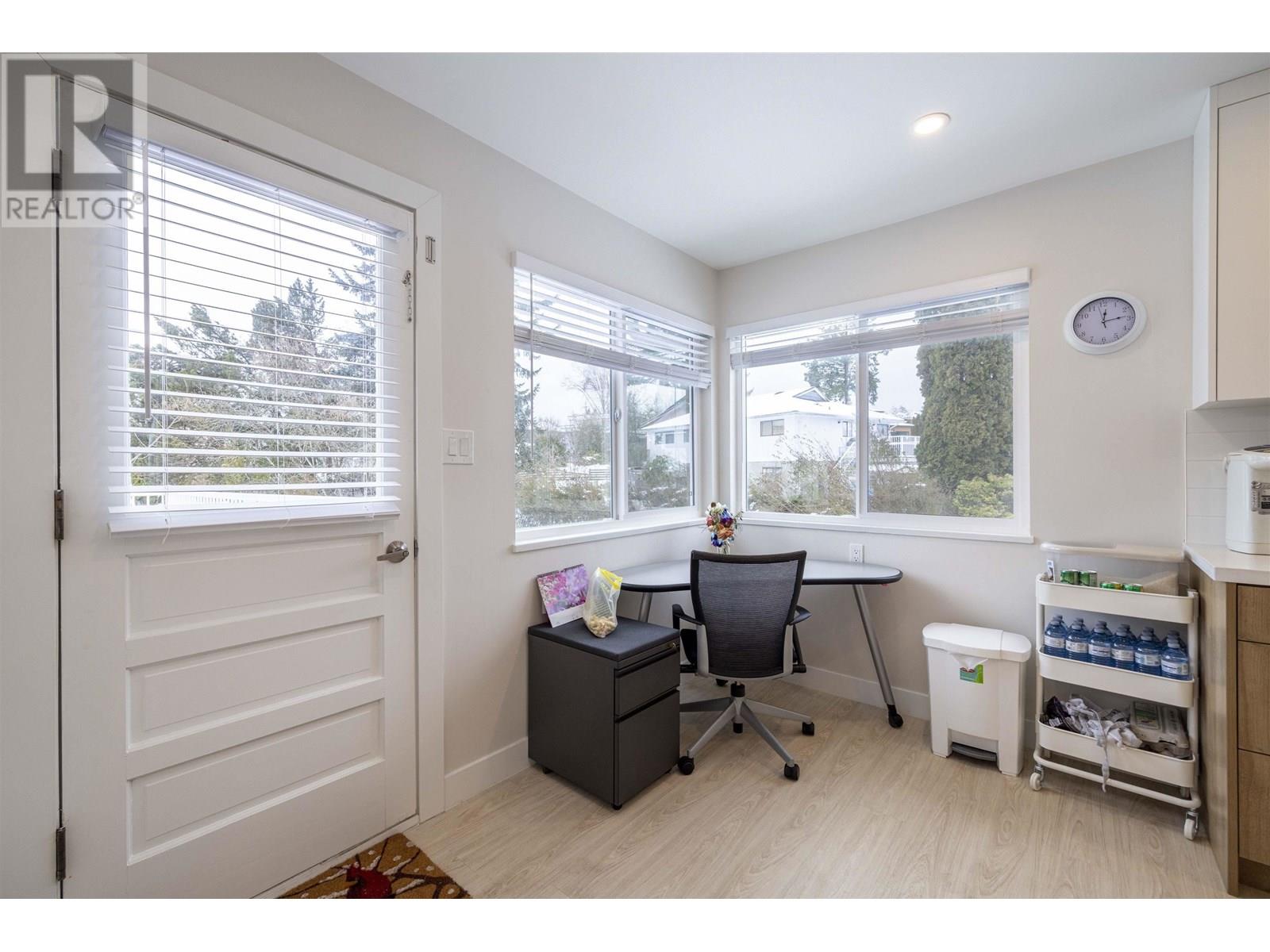 3345 Cardinal Drive, Burnaby, British Columbia  V5A 2T7 - Photo 12 - R3014690