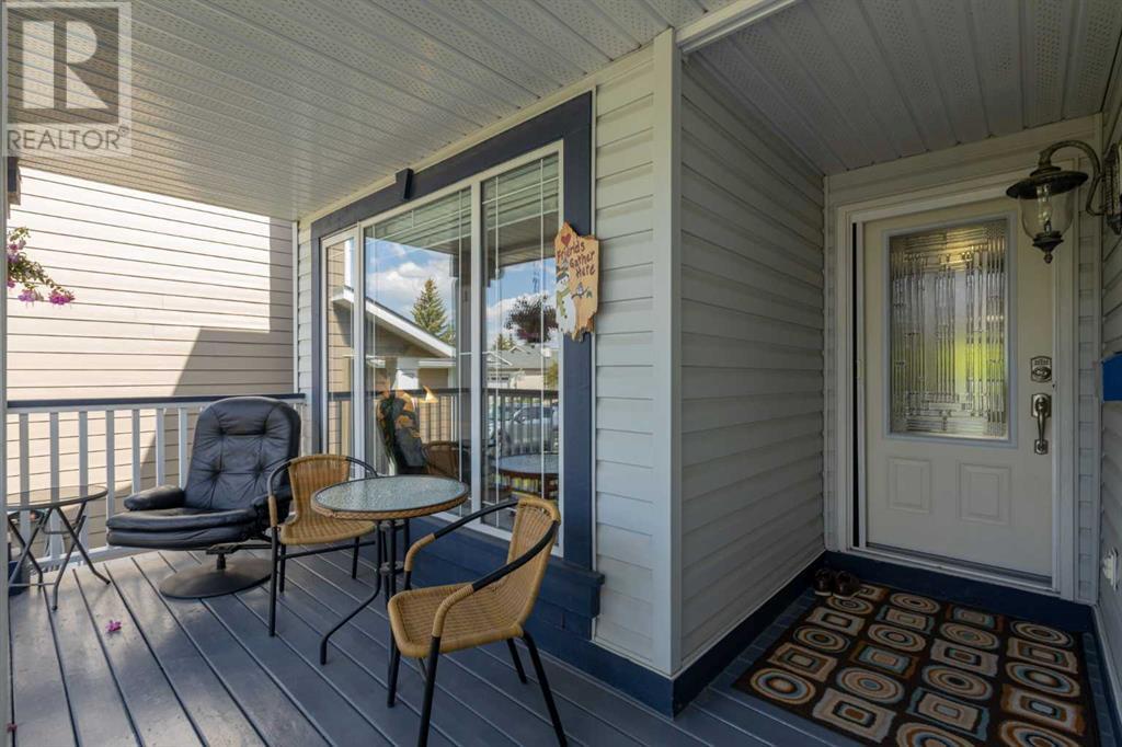 Property at 70 Somerset Way SW image 2
