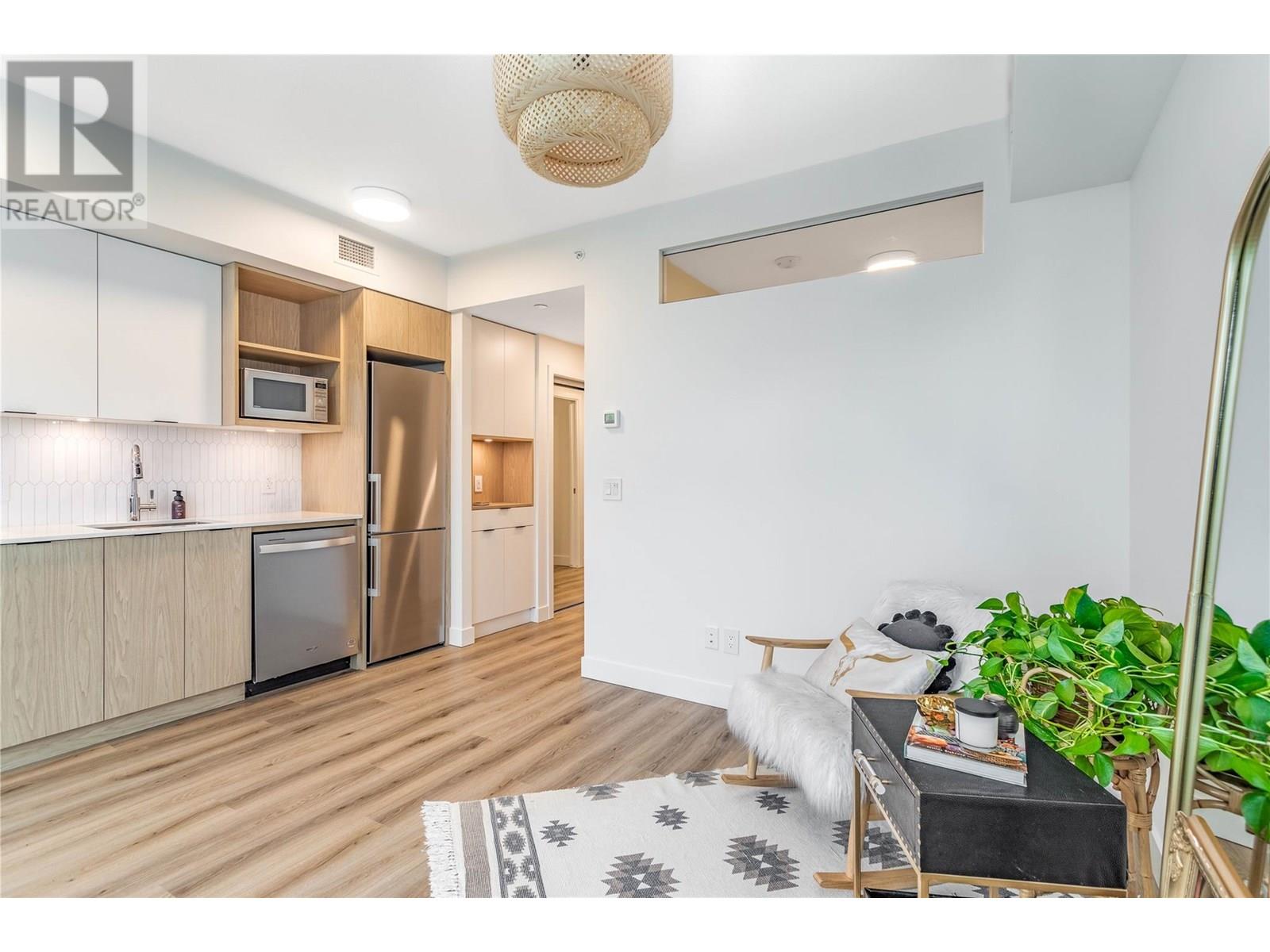 1488 Bertram Street Unit# 1811, Kelowna, British Columbia  V1Y 0M6 - Photo 5 - 10352042