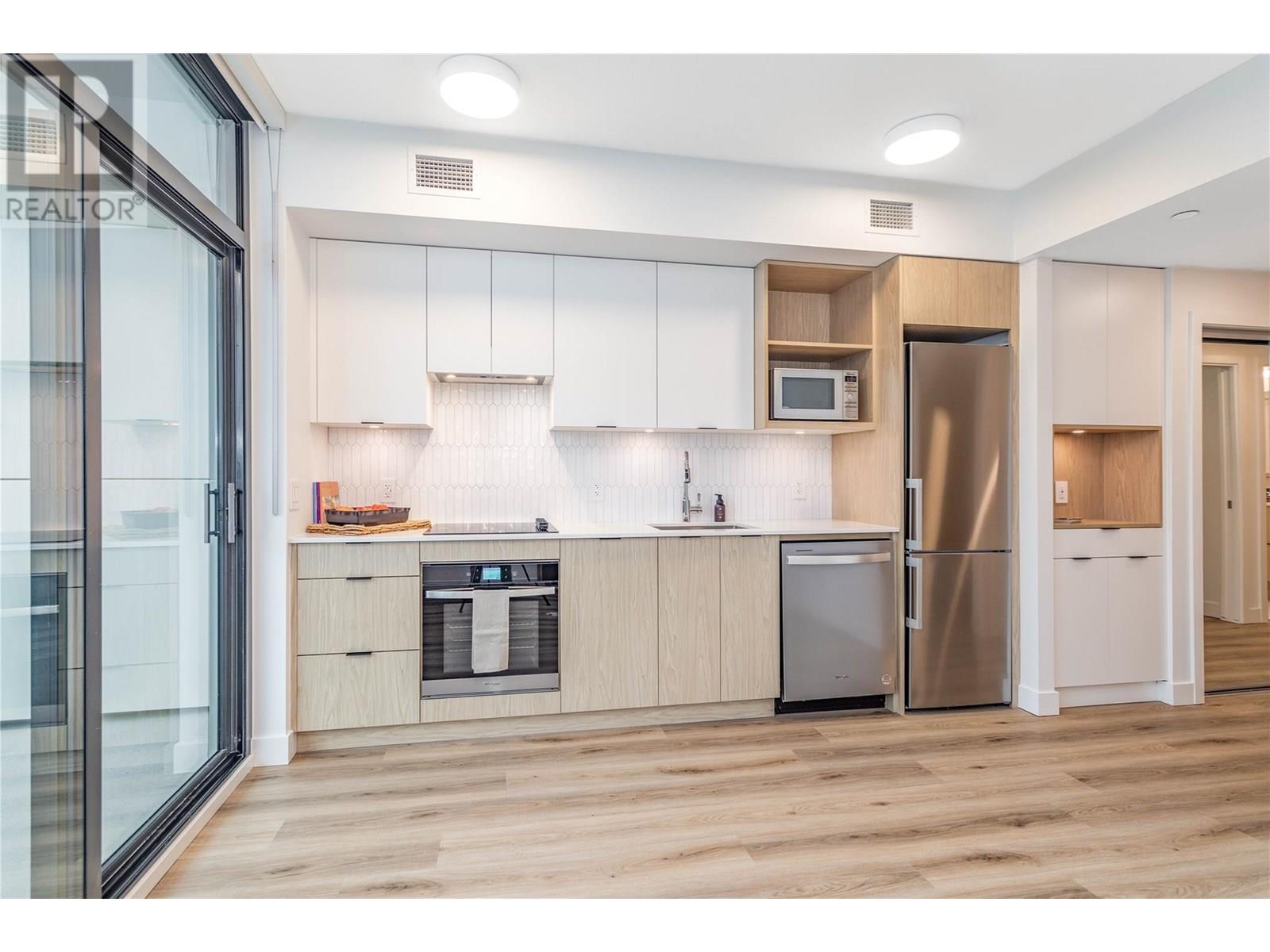 1488 Bertram Street Unit# 1811, Kelowna, British Columbia  V1Y 0M6 - Photo 6 - 10352042
