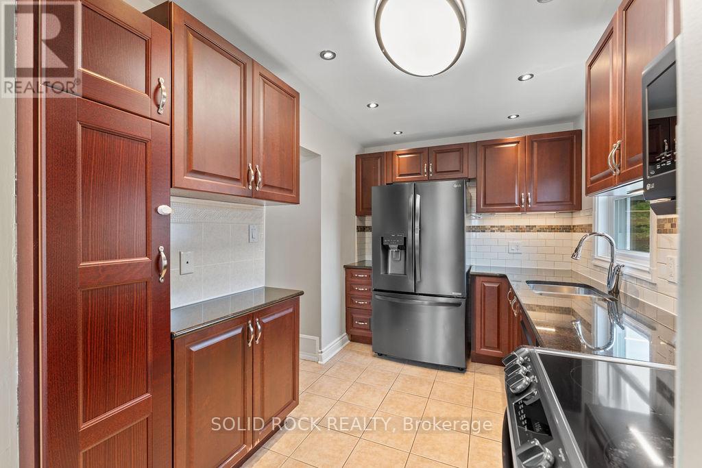33 Benlark Road, Ottawa, Ontario  K2J 2L5 - Photo 18 - X12216904