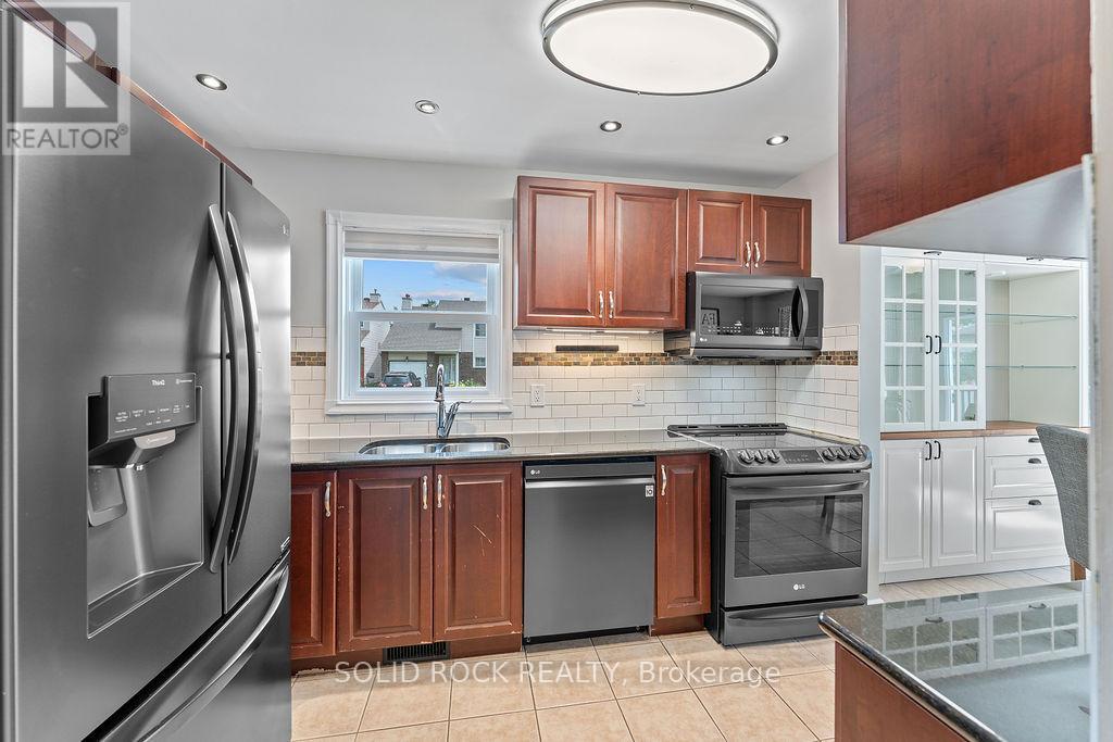33 Benlark Road, Ottawa, Ontario  K2J 2L5 - Photo 22 - X12216904