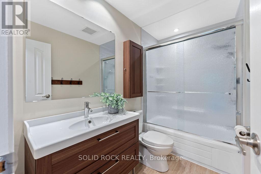 33 Benlark Road, Ottawa, Ontario  K2J 2L5 - Photo 32 - X12216904