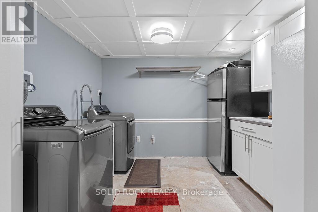 33 Benlark Road, Ottawa, Ontario  K2J 2L5 - Photo 35 - X12216904