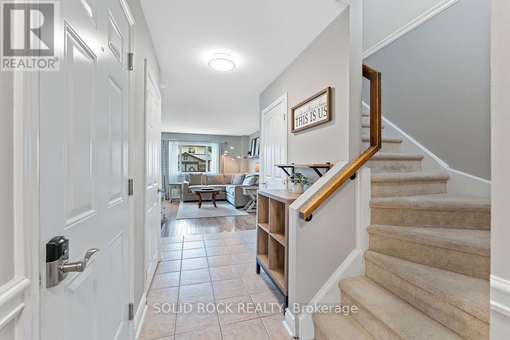 33 Benlark Road, Ottawa, Ontario  K2J 2L5 - Photo 7 - X12216904