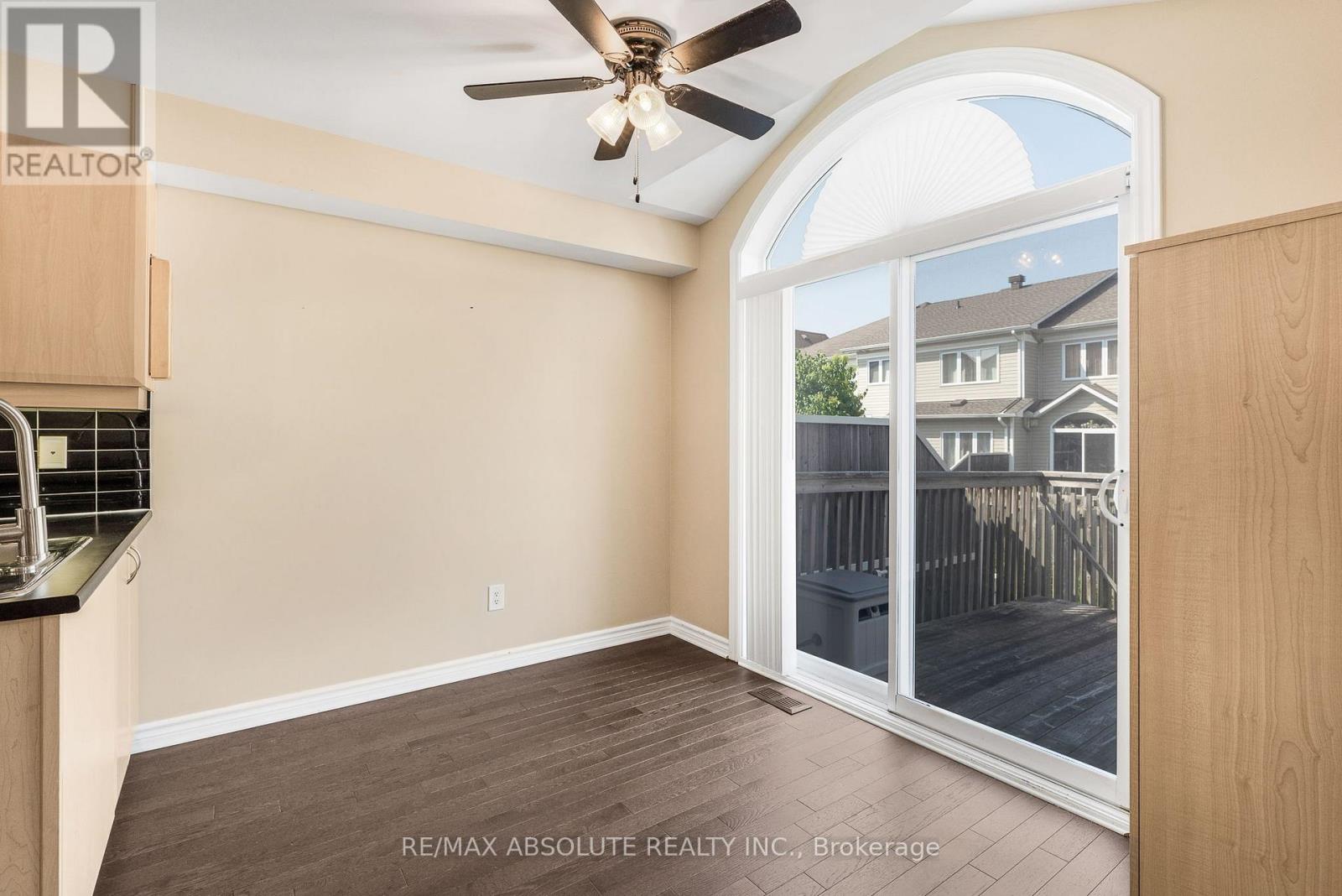663 Lakeridge Drive, Ottawa, Ontario  K4A 0J8 - Photo 13 - X12216926