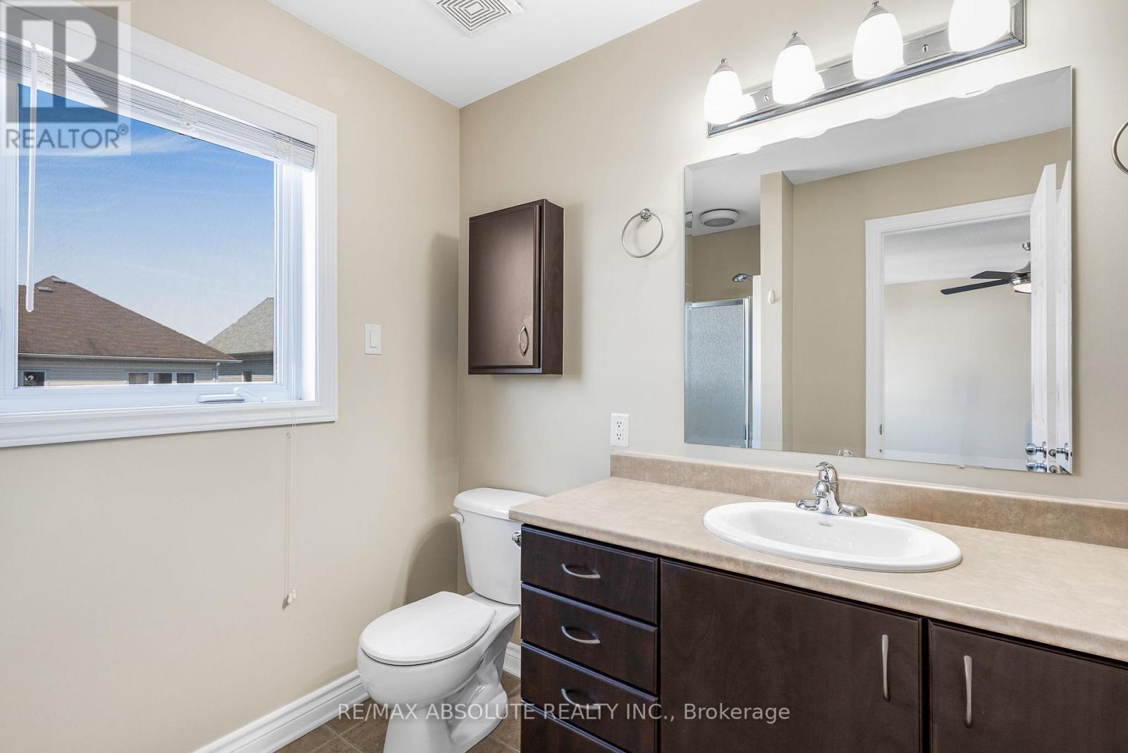 663 Lakeridge Drive, Ottawa, Ontario  K4A 0J8 - Photo 19 - X12216926