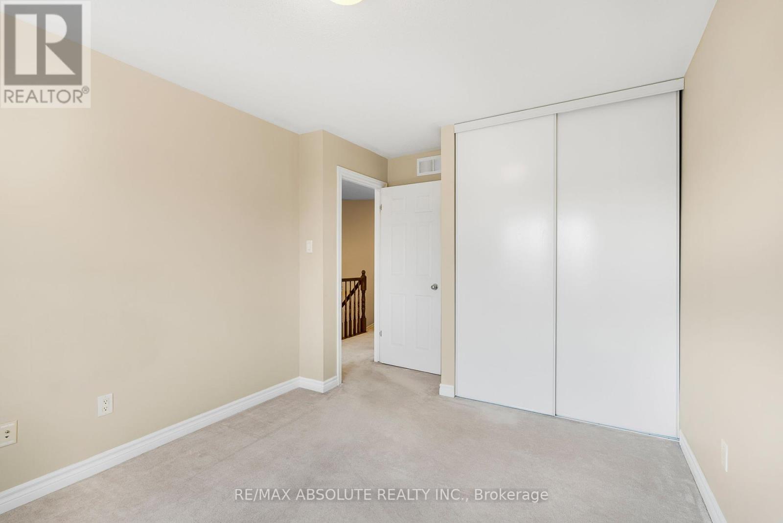 663 Lakeridge Drive, Ottawa, Ontario  K4A 0J8 - Photo 21 - X12216926