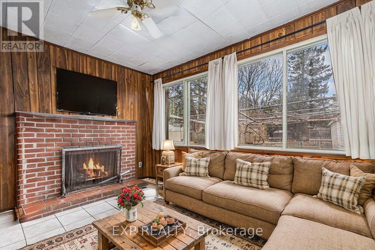 612 Byron Avenue, Ottawa, Ontario  K2A 0E5 - Photo 13 - X12216977