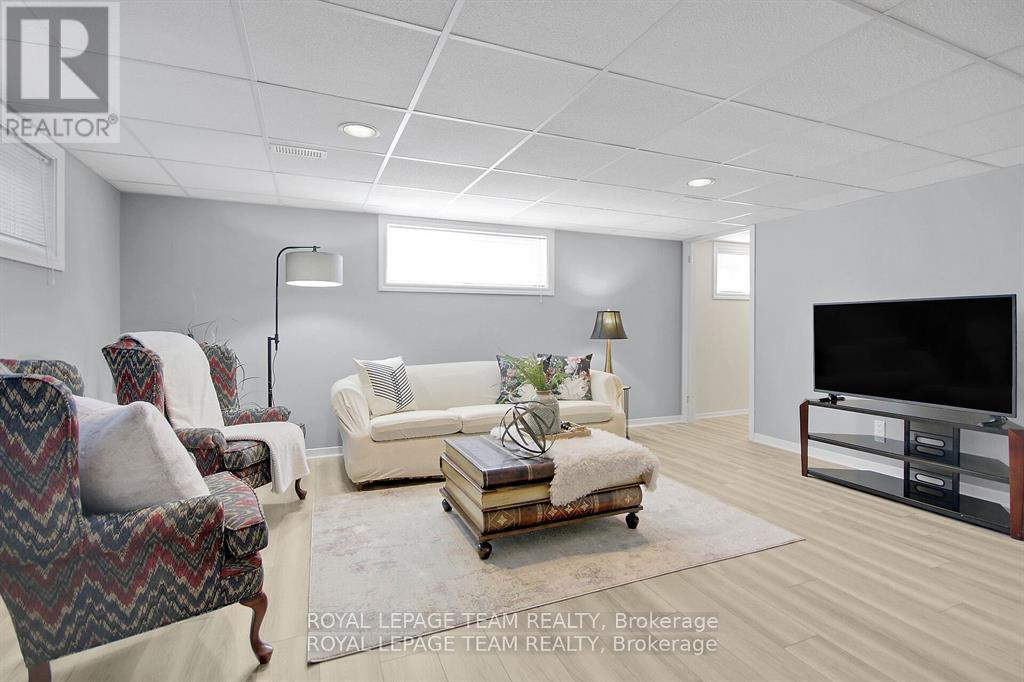 1781 Rhodes Crescent, Ottawa, Ontario  K1H 5T1 - Photo 28 - X12217055