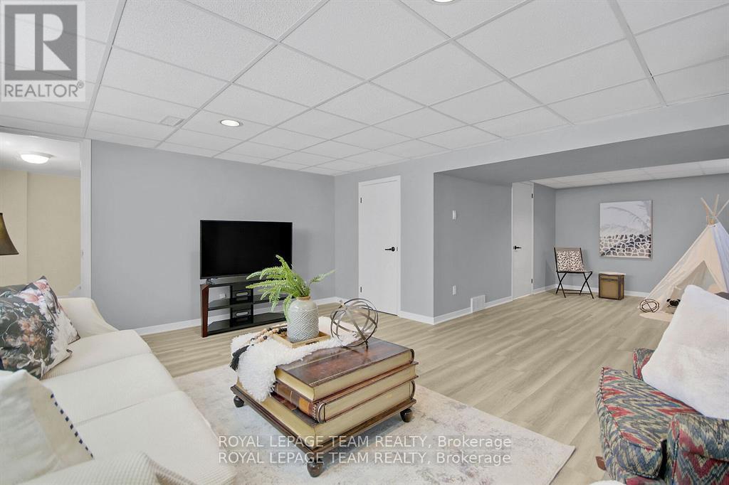 1781 Rhodes Crescent, Ottawa, Ontario  K1H 5T1 - Photo 29 - X12217055