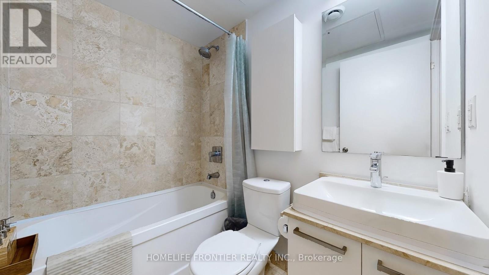 411 - 12 York Street, Toronto (Waterfront Communities), Ontario  M5J 2Z2 - Photo 13 - C12216652