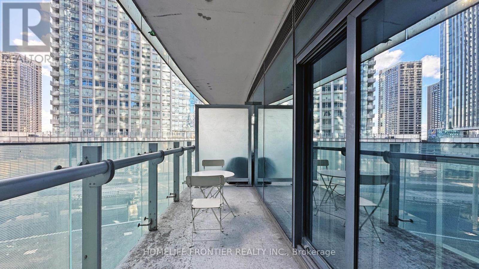 411 - 12 York Street, Toronto (Waterfront Communities), Ontario  M5J 2Z2 - Photo 15 - C12216652