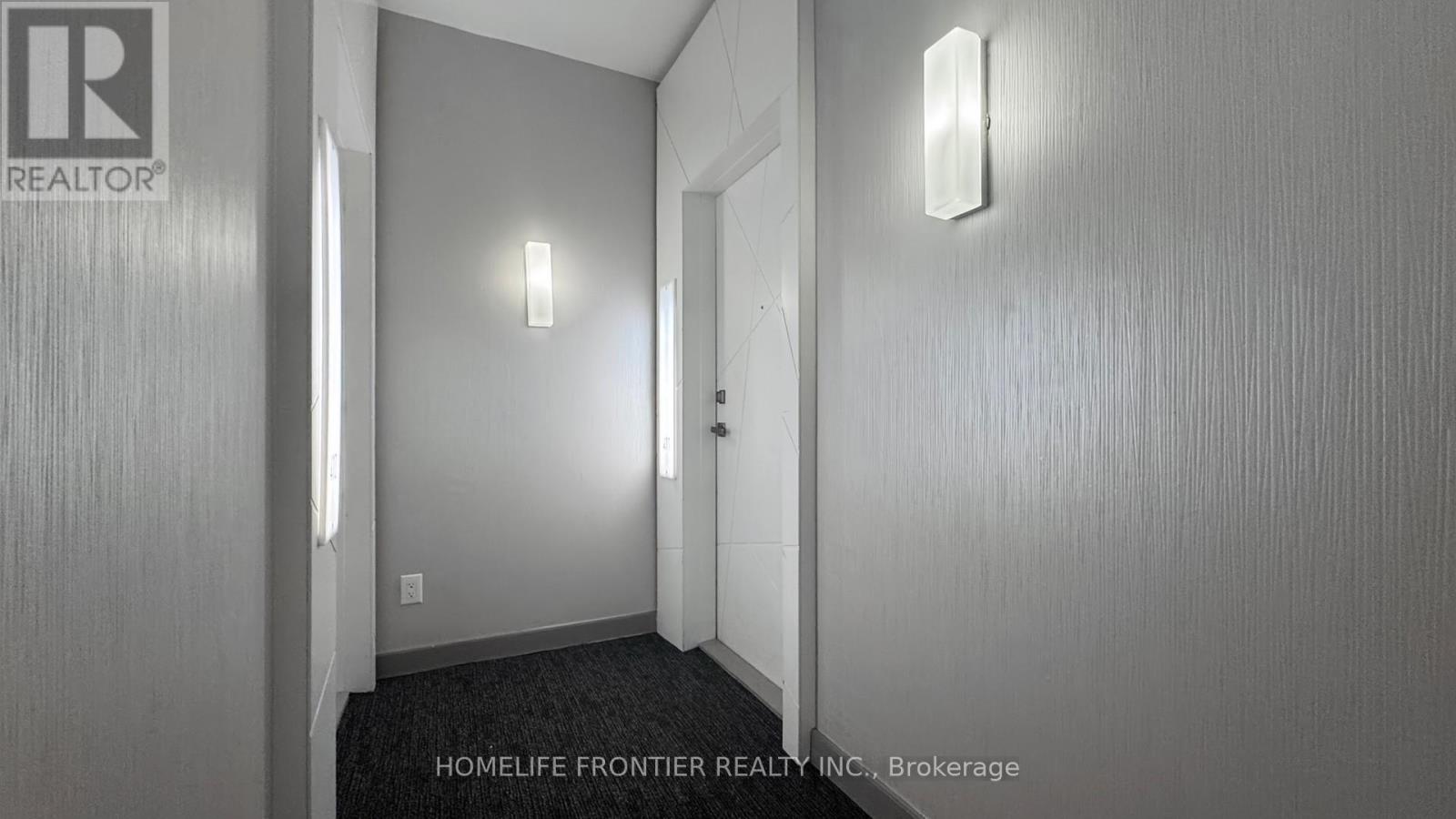 411 - 12 York Street, Toronto (Waterfront Communities), Ontario  M5J 2Z2 - Photo 4 - C12216652