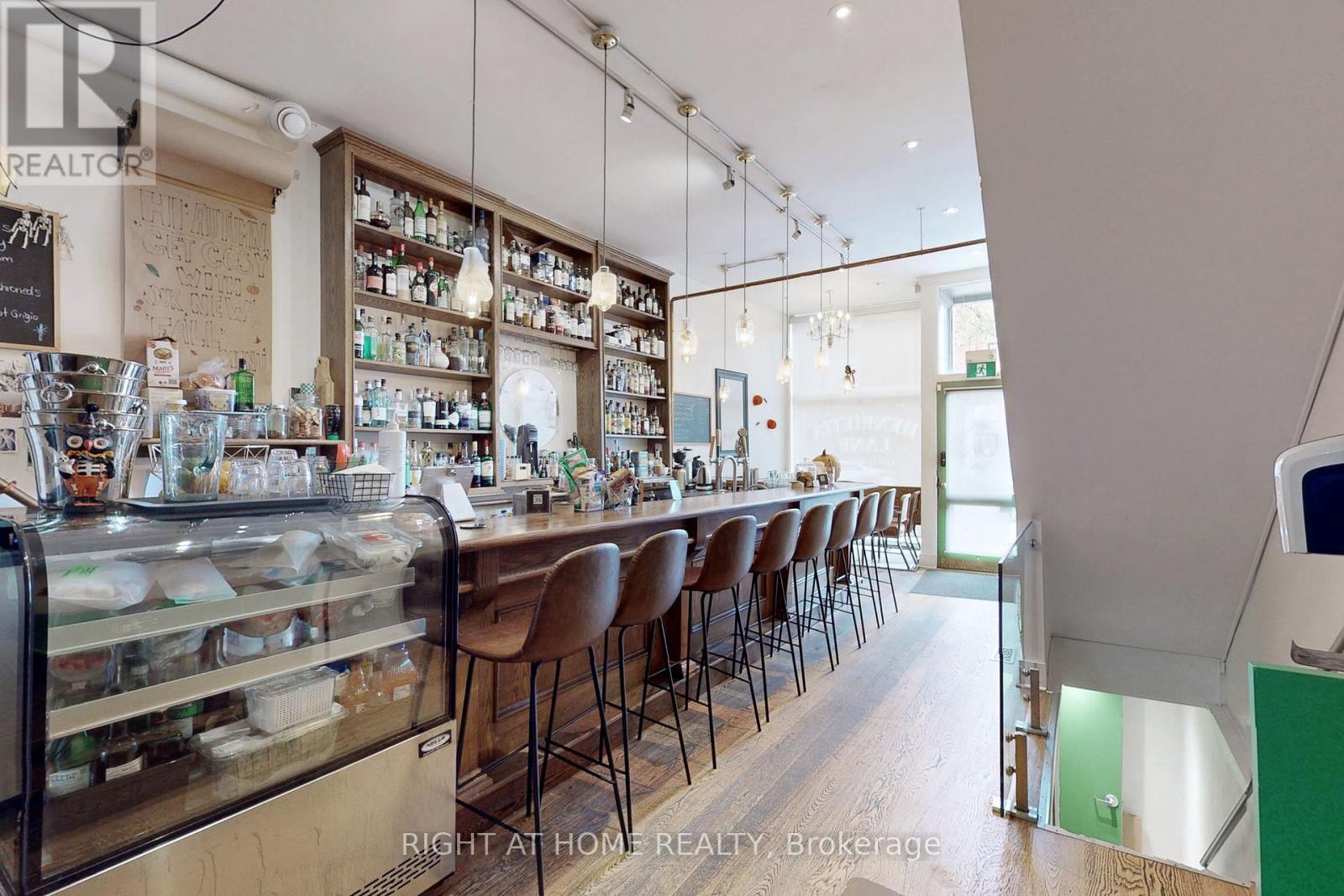 394 King Street E, Toronto (Moss Park), Ontario  M5A 1K9 - Photo 1 - C12216686