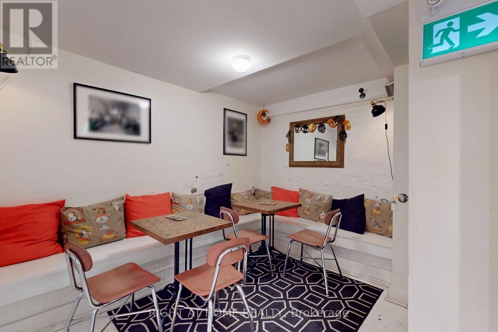 394 King Street E, Toronto (Moss Park), Ontario  M5A 1K9 - Photo 18 - C12216686