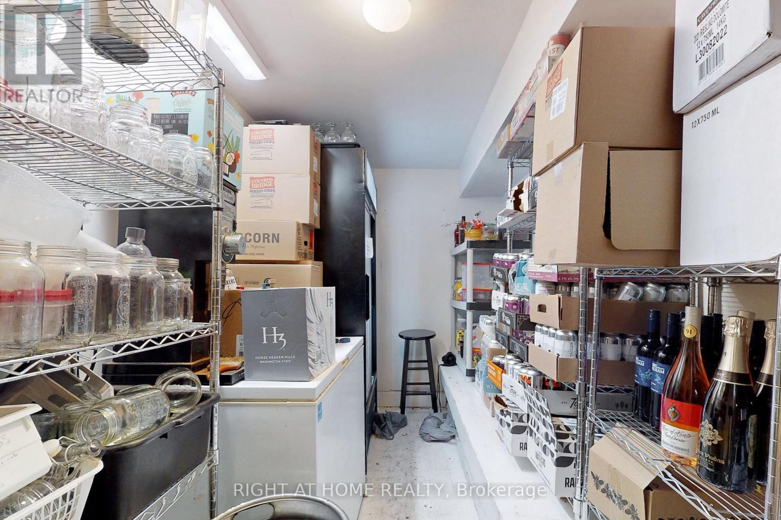 394 King Street E, Toronto (Moss Park), Ontario  M5A 1K9 - Photo 20 - C12216686