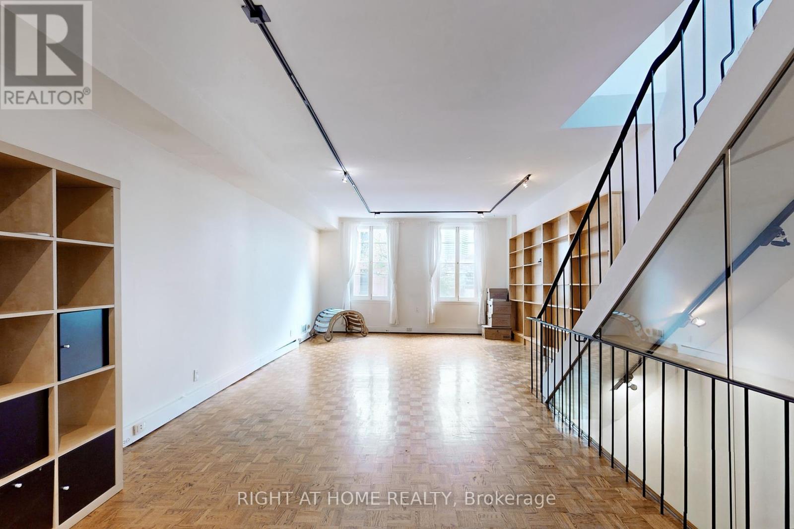 394 King Street E, Toronto (Moss Park), Ontario  M5A 1K9 - Photo 27 - C12216686